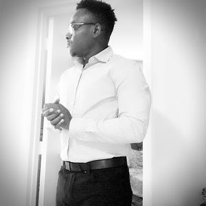 Meet your Posher, Yves